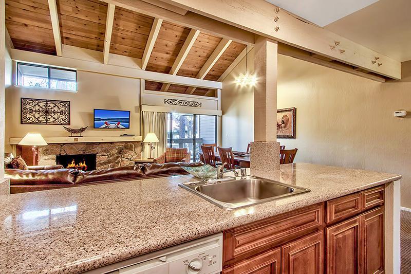 South Lake Tahoe Resort - Steps To Beach & Close To Heavenly Экстерьер фото